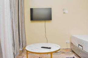Evans' Cosy Studio Home